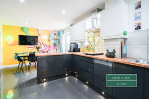 Photo 15- click for photo gallery